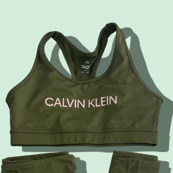 Calvin Klein Performance Tops - CALVIN KLEIN | Sports bra Crop Olive S